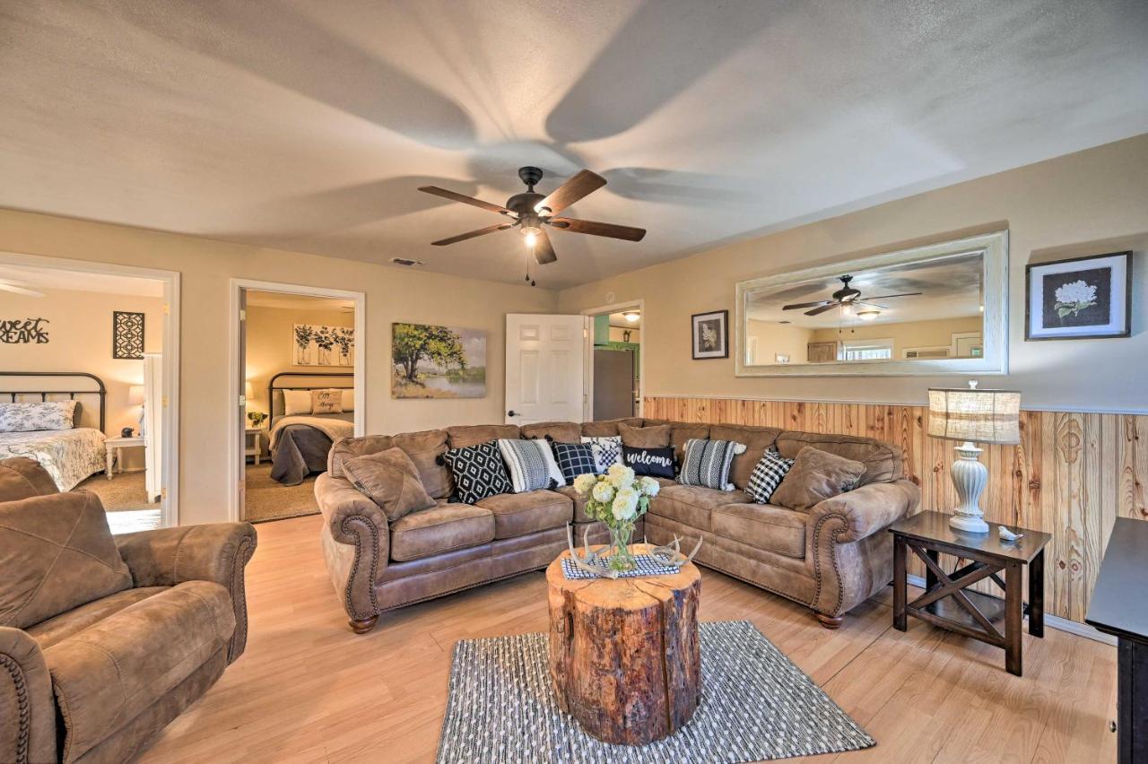 Pet-Friendly Shady Oaks Broken Bow Gem With Patio! Villa Exterior foto